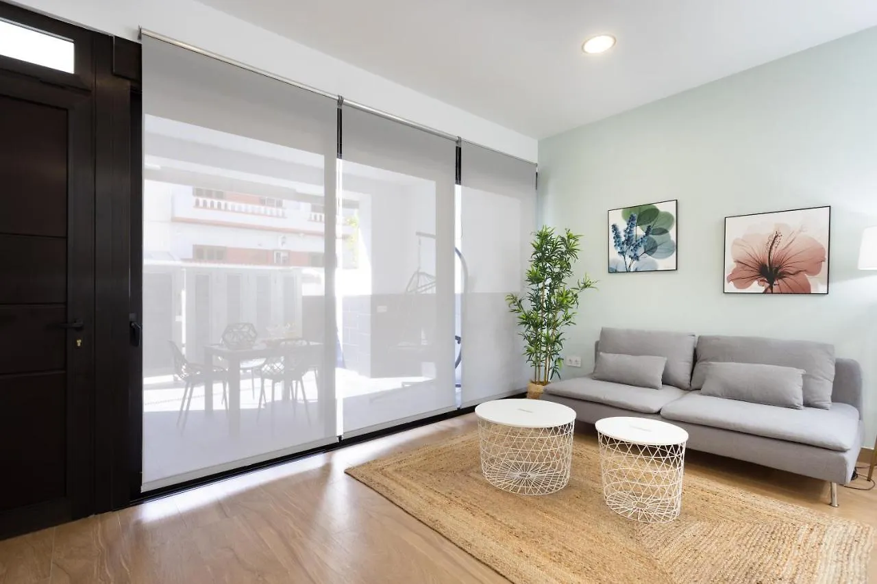 Sunnyland Santa Cruz Loft Parking Apartment